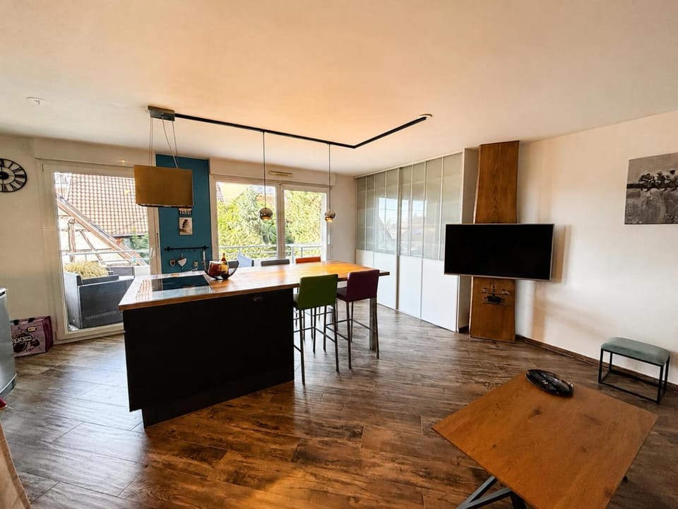 Communal lounge/ TV room