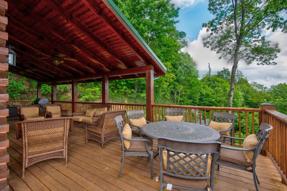 A High Country Retreat House in Brushy Fork