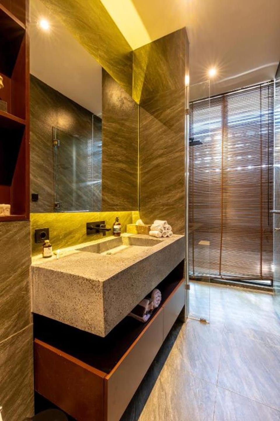 Shower, Bathroom
