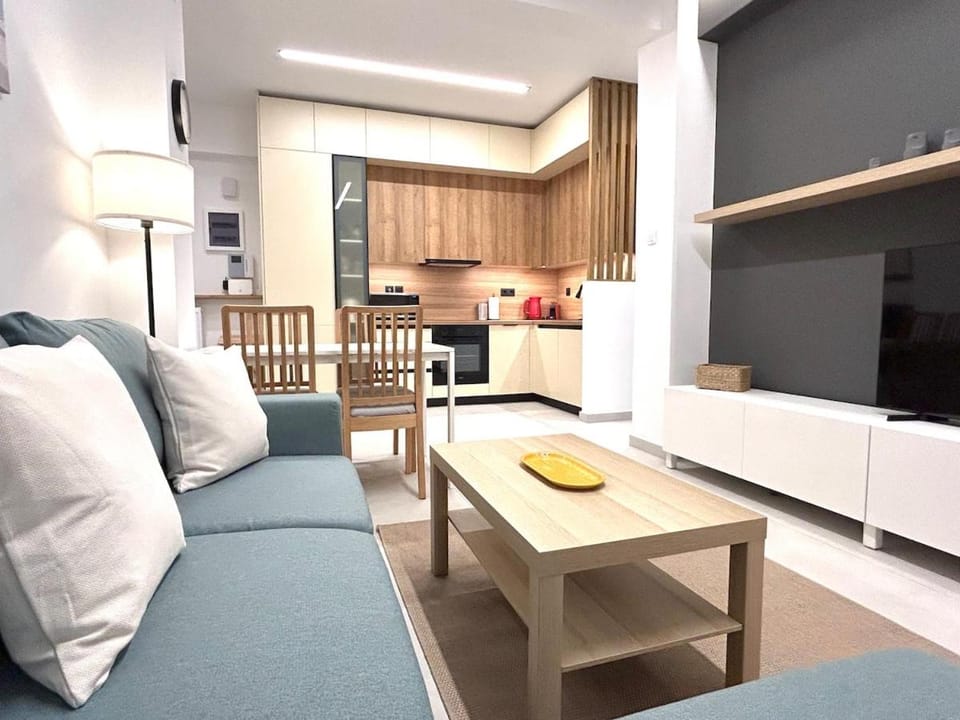 Modern 1BR Apt Next to Pasalimani & Shops Apartment in Pireas