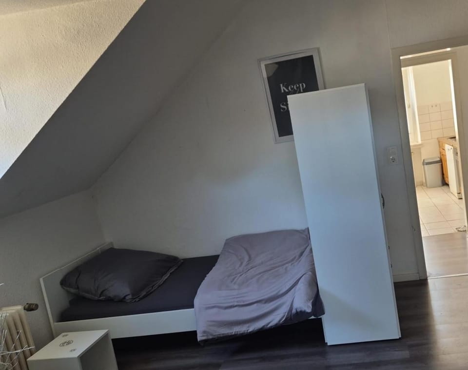Bed, Bedroom, wardrobe