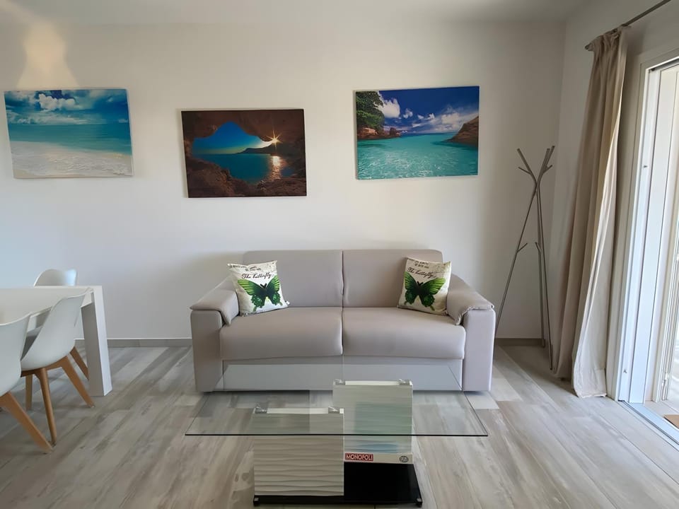 Property building, Living room