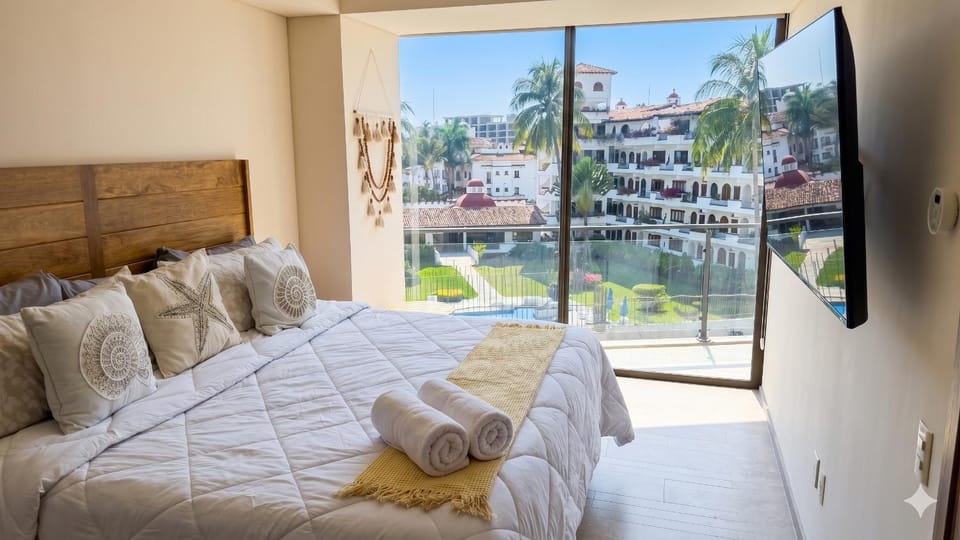 Nima Bay Marina Luxury Stay and Pool Apartment in Puerto Vallarta