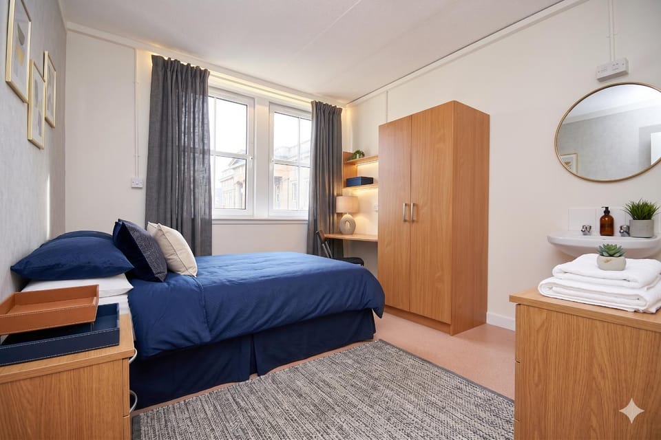 Ocean Quay Hostel in Greenock