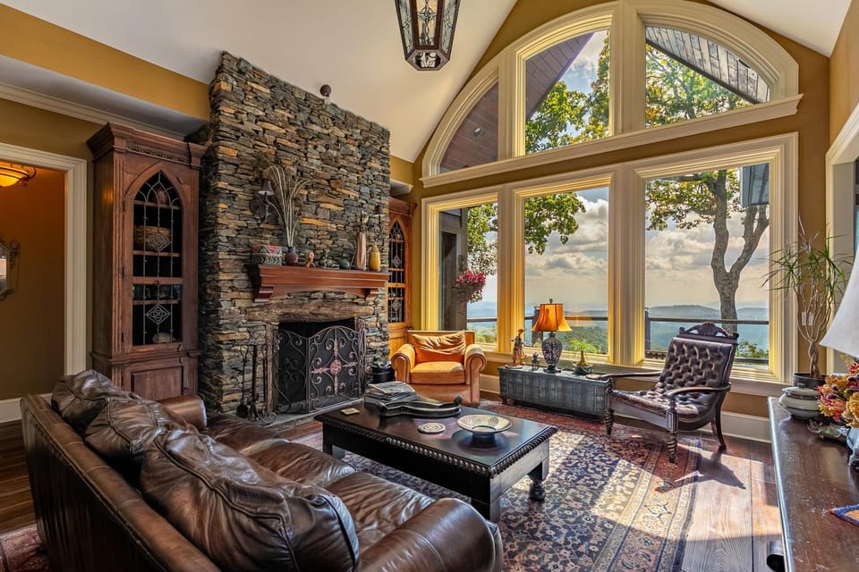 View House House in Watauga