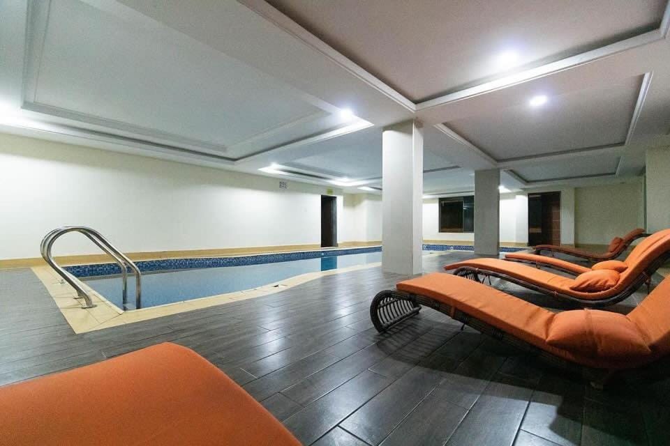 Mex cozy two beds shoreline Ikoyi Apartment in Lagos