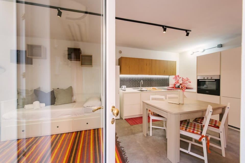 Kitchen or kitchenette, Living room, Dining area
