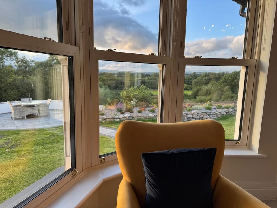 Laune View at Tullig House & Farm House in County Kerry