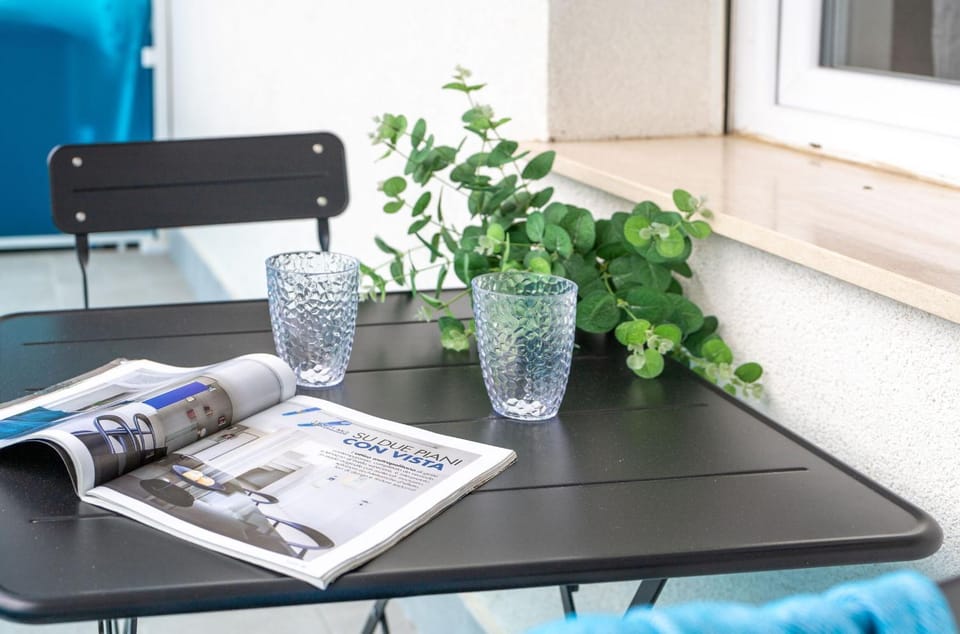 Balcony/Terrace, Dining area