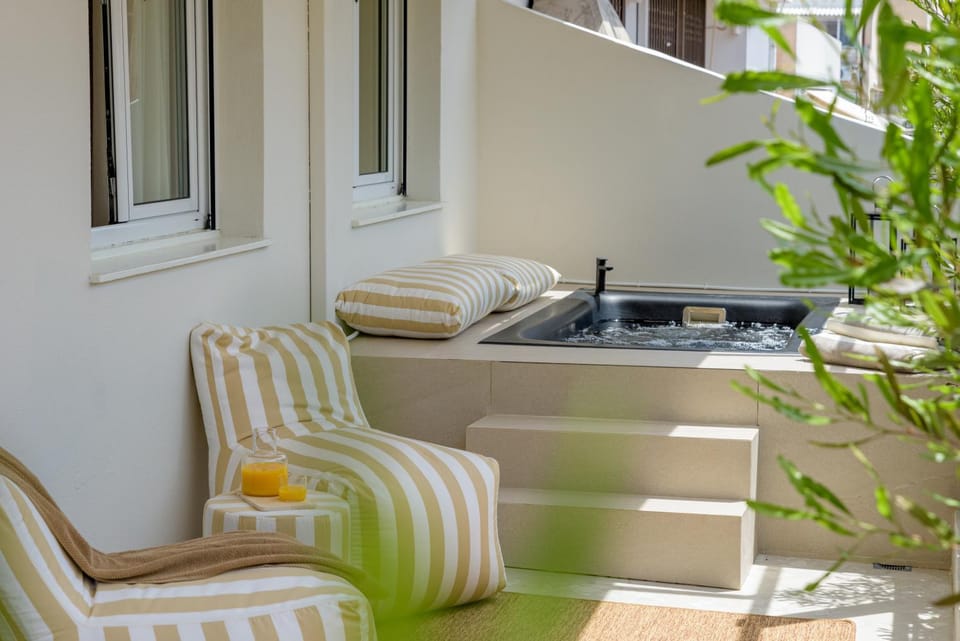 Hot Tub, Balcony/Terrace