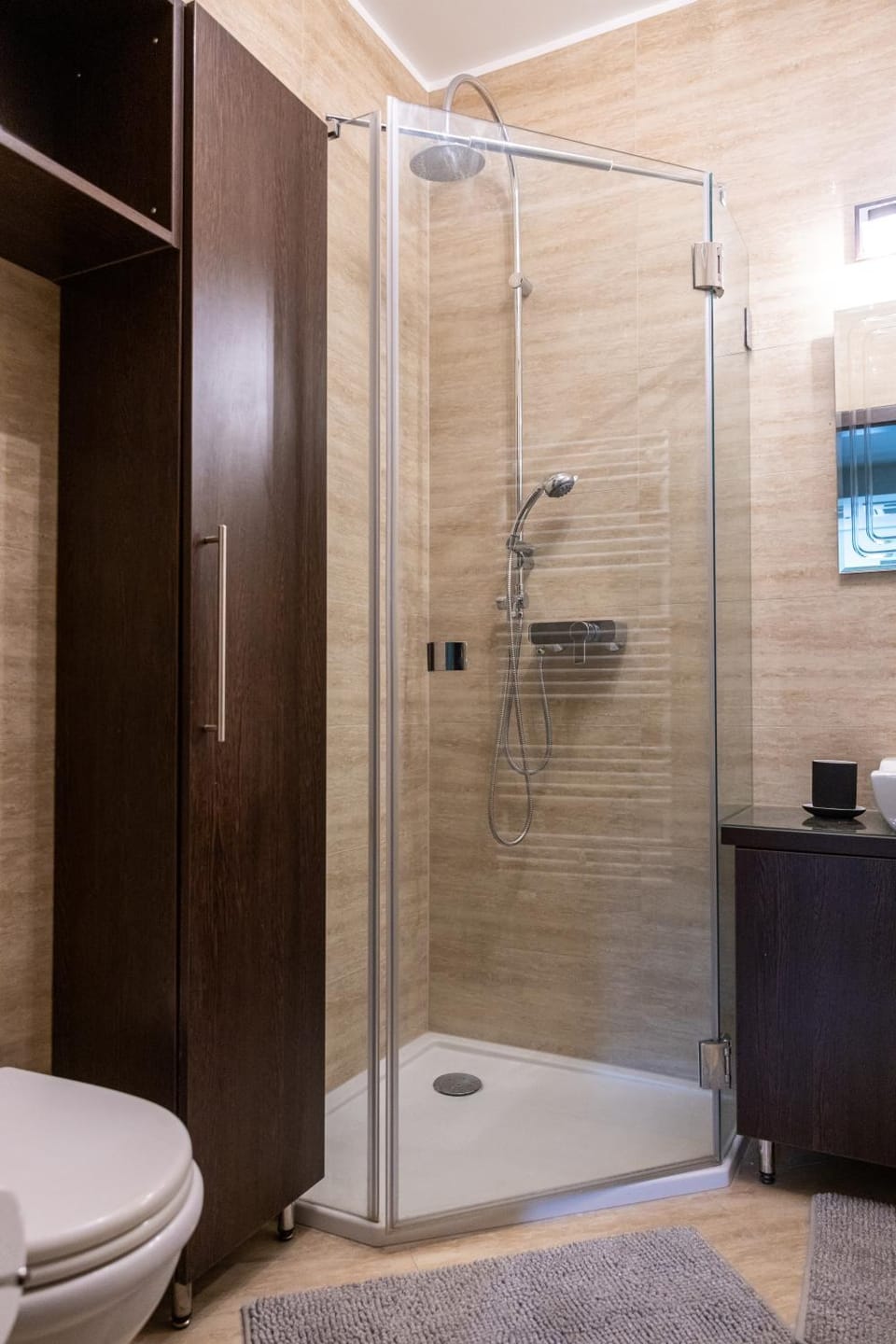 Shower, Toilet, Bathroom