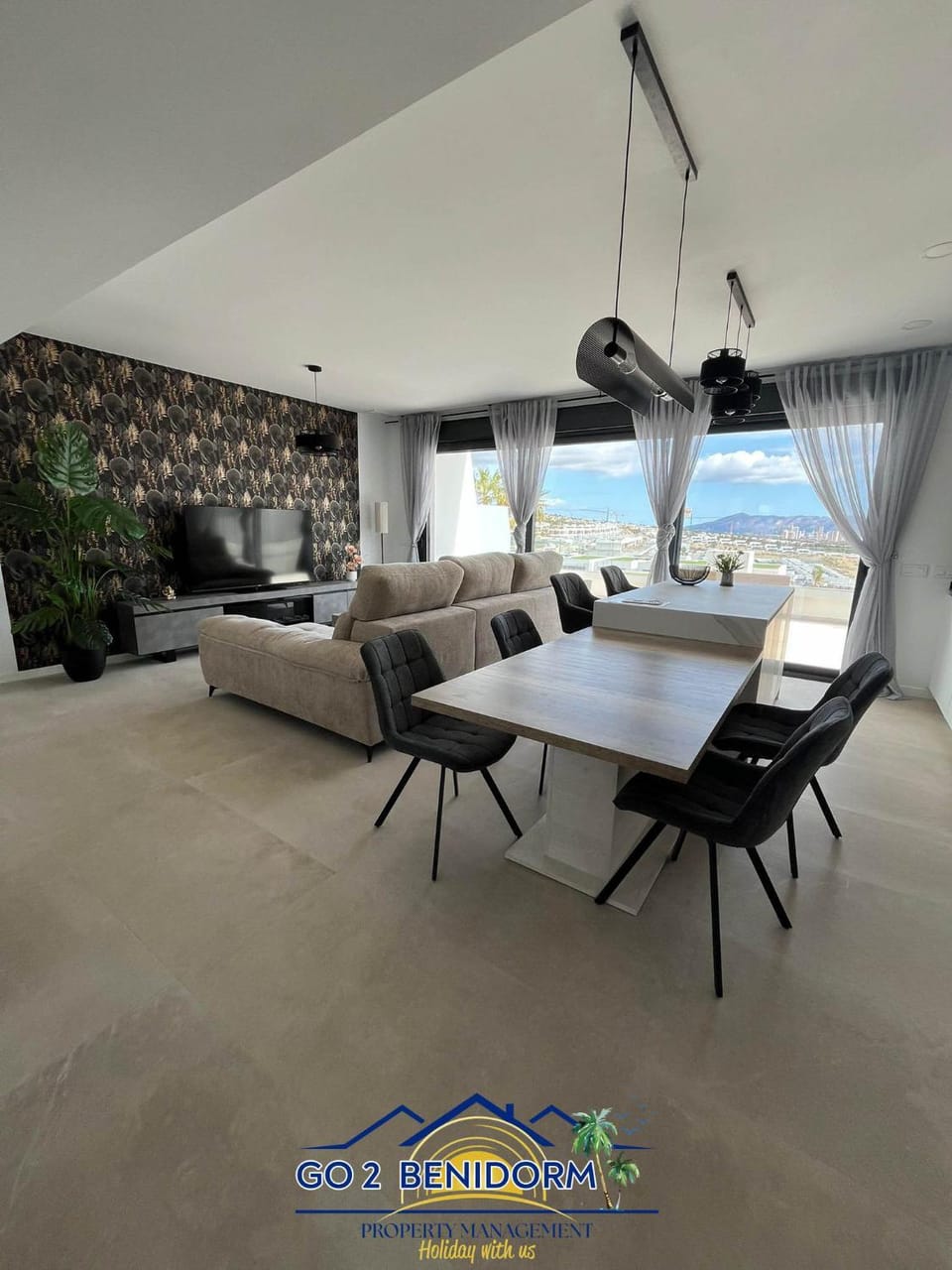 Communal lounge/ TV room, Living room