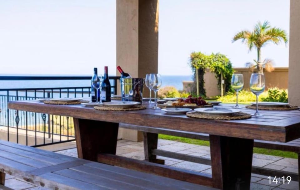 Seaside Escape Apartment in Dolphin Coast
