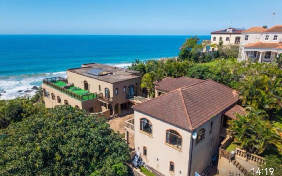 Seaside Escape Apartment in Dolphin Coast