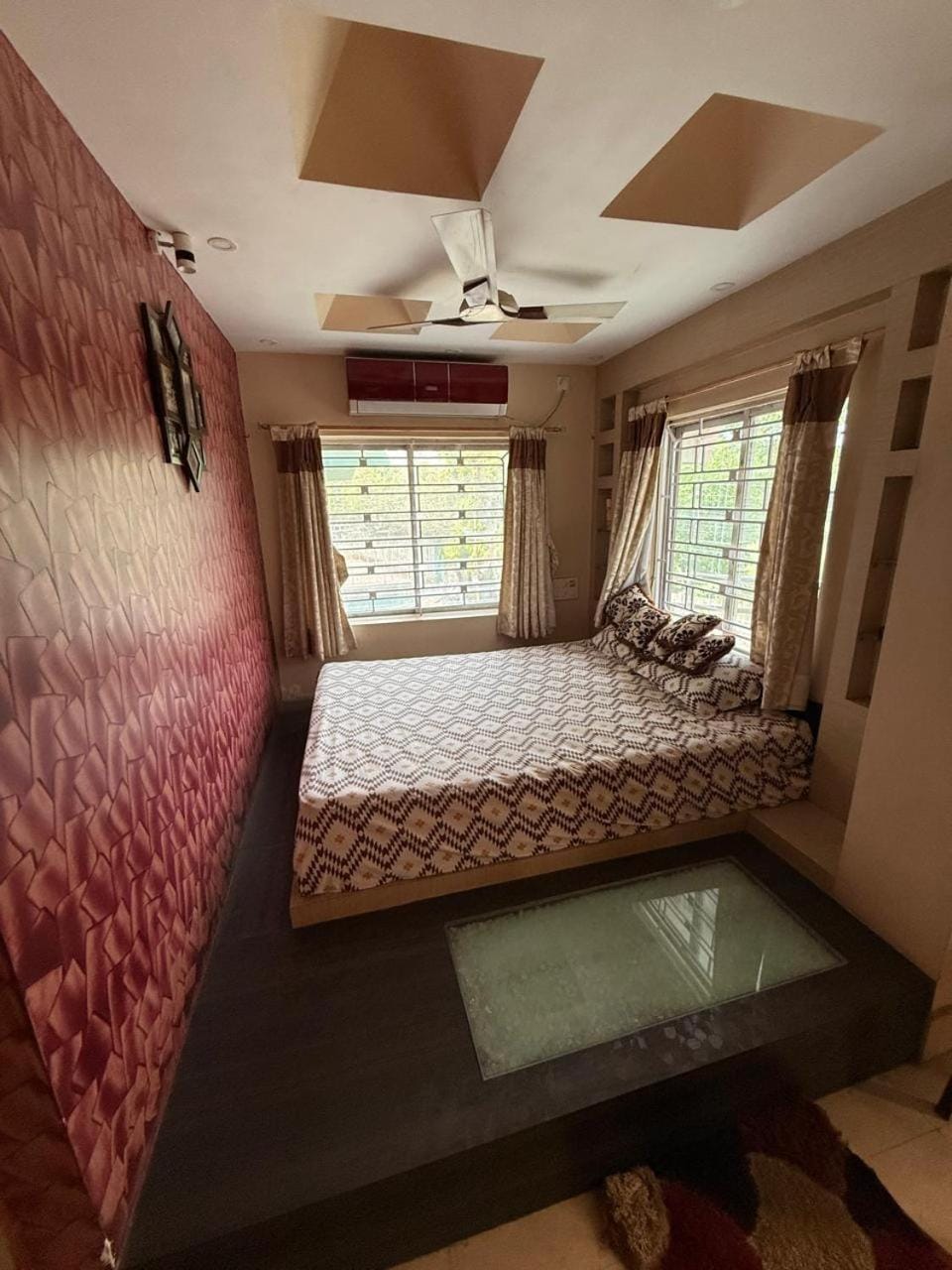 Shimli's Adobe Apartment in Kolkata