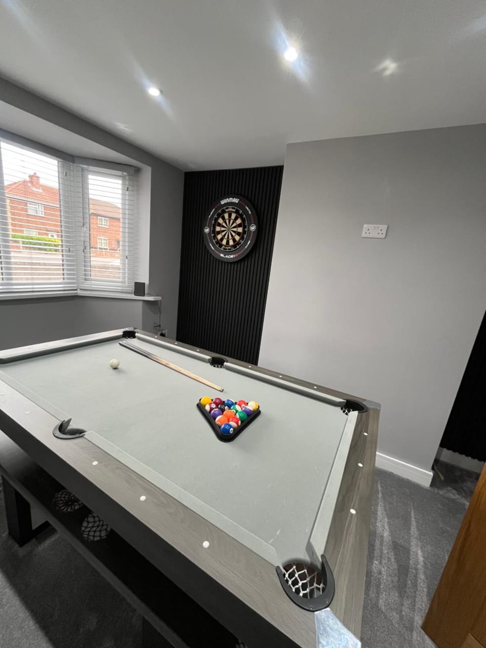 Droversdale Delux hottub and pool table Bed and Breakfast in Bassetlaw District