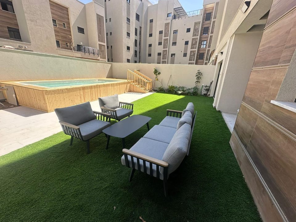 Noa Collection Apartments - Luxury Apartments with Private Pool House in Eilat