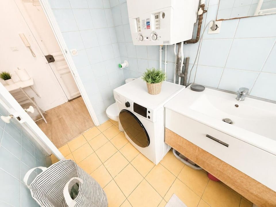 Charming and Modern Cosy Flat near Paris Apartment in Vitry-sur-Seine