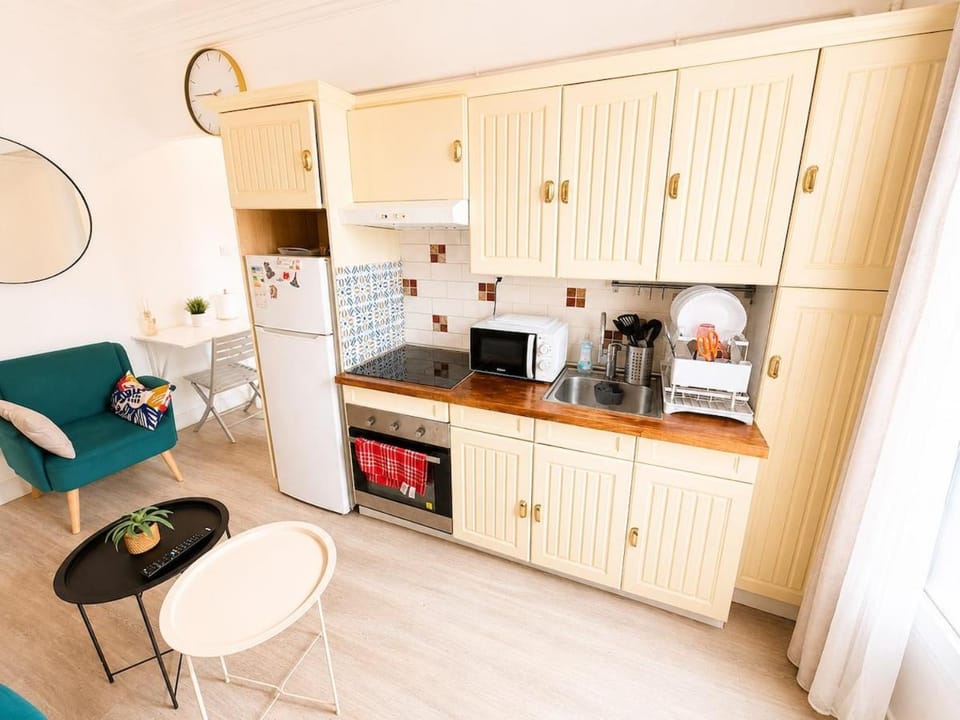 Charming and Modern Cosy Flat near Paris Apartment in Vitry-sur-Seine
