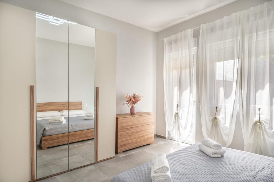 Balcony/Terrace, Bedroom