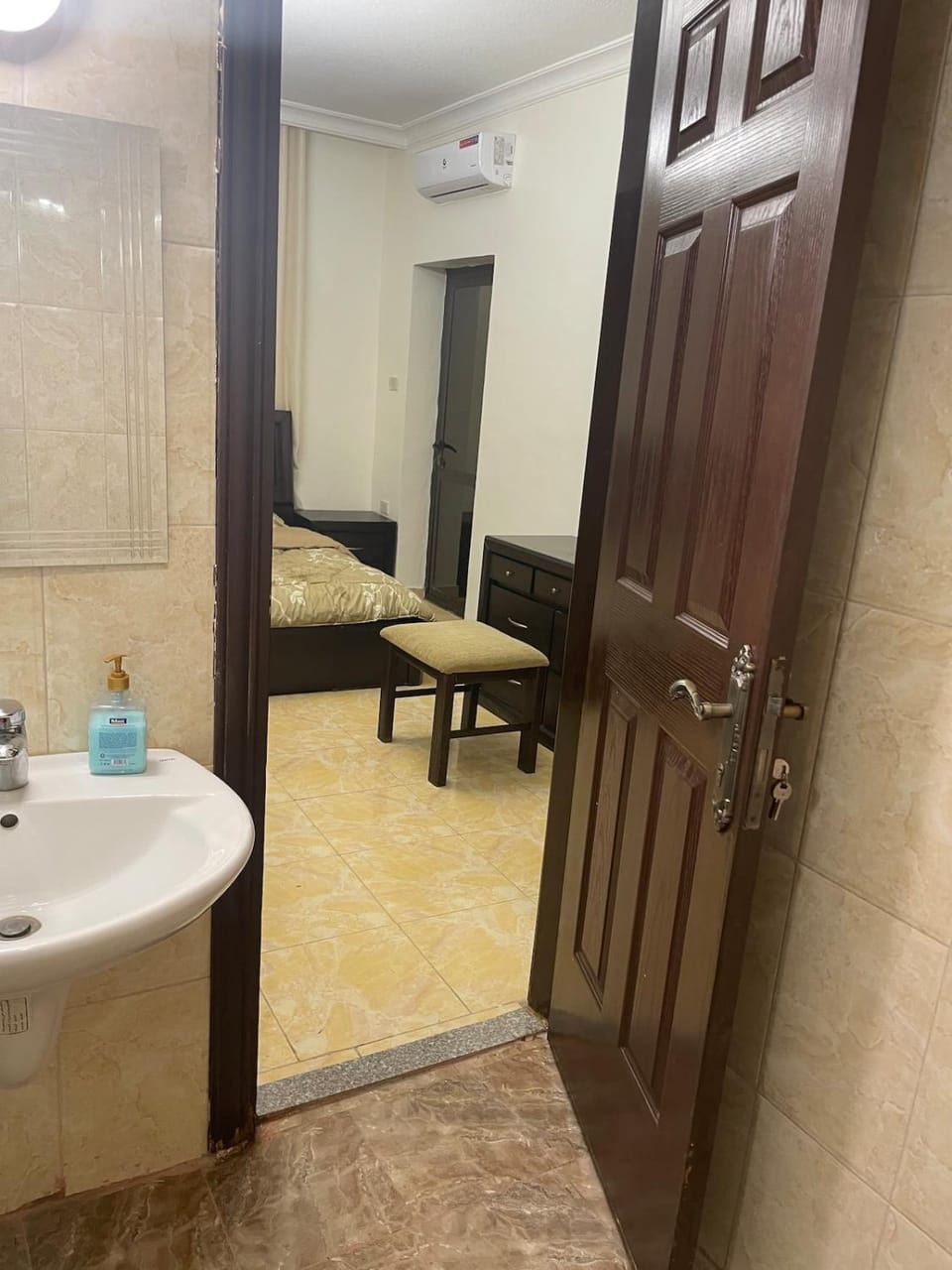 Fully Furnished Family Apartment in Amman Apartment in Africa
