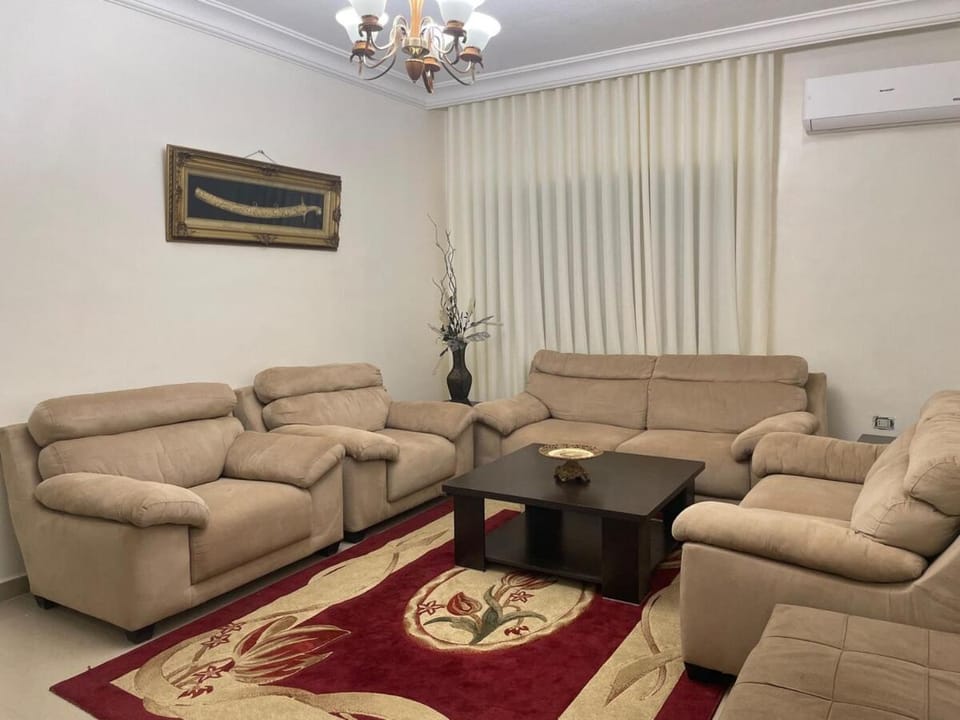 Fully Furnished Family Apartment in Amman Apartment in Africa