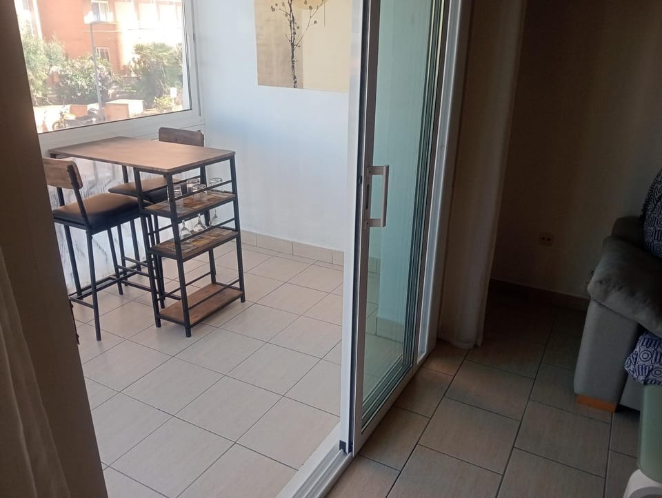 Apartamento a 450m de la playa para 4 personas Apartment in Roses