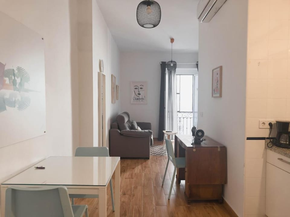 MonKeys Apartments Pinzón Triana Apartment in Seville