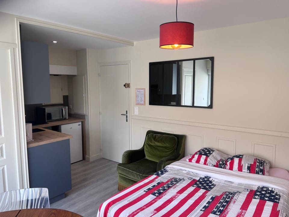 Studio 5 La Madeleine Apartment in Angoulême