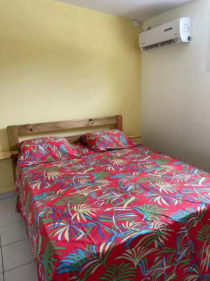 Gites vallée des caraibes House in Bouillante