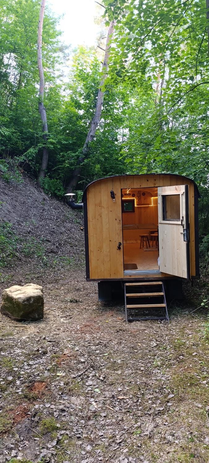 Maringotka pod hvozdem Luxury tent in South Moravian Region