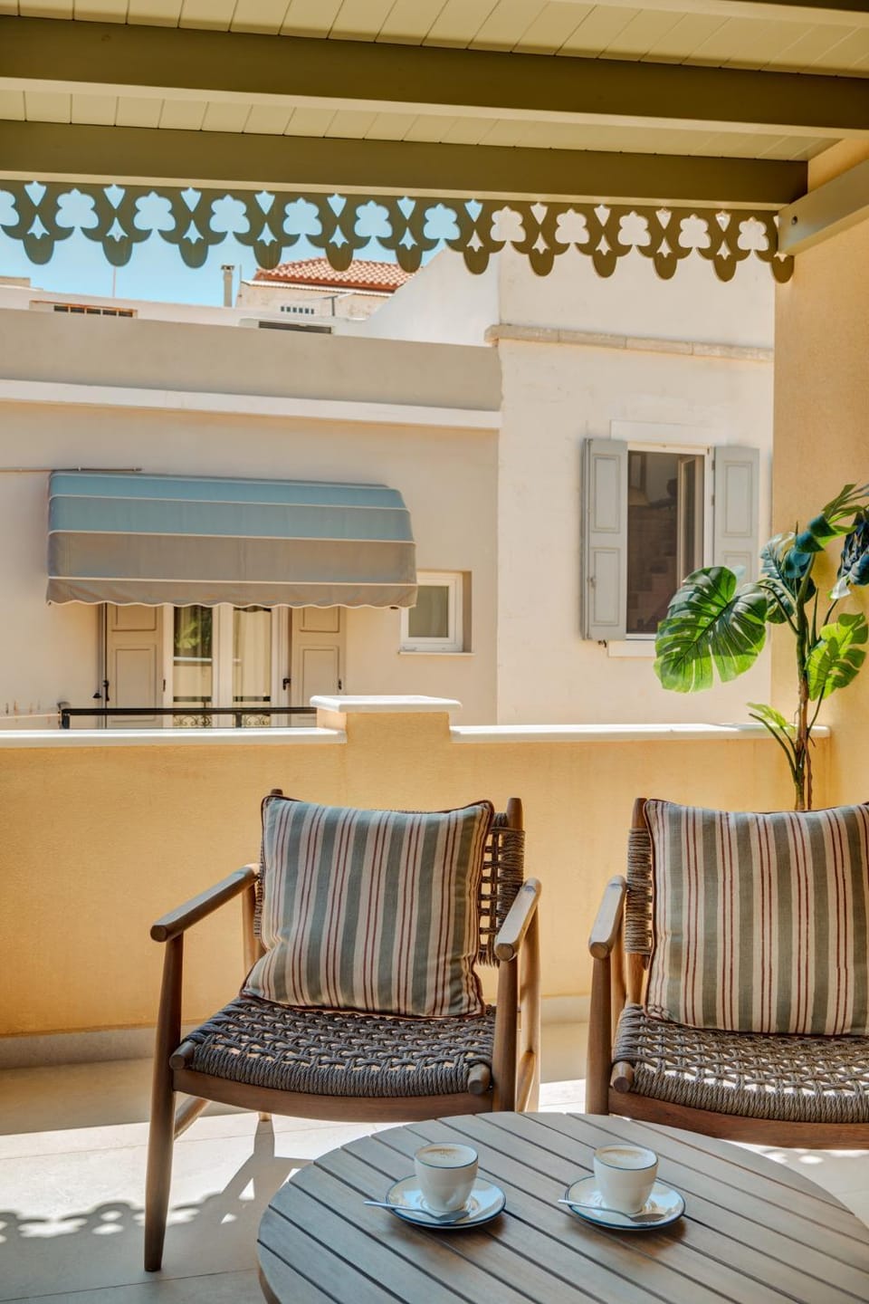 Patio, Day, View (from property/room), Balcony/Terrace, Seating area, Dining area