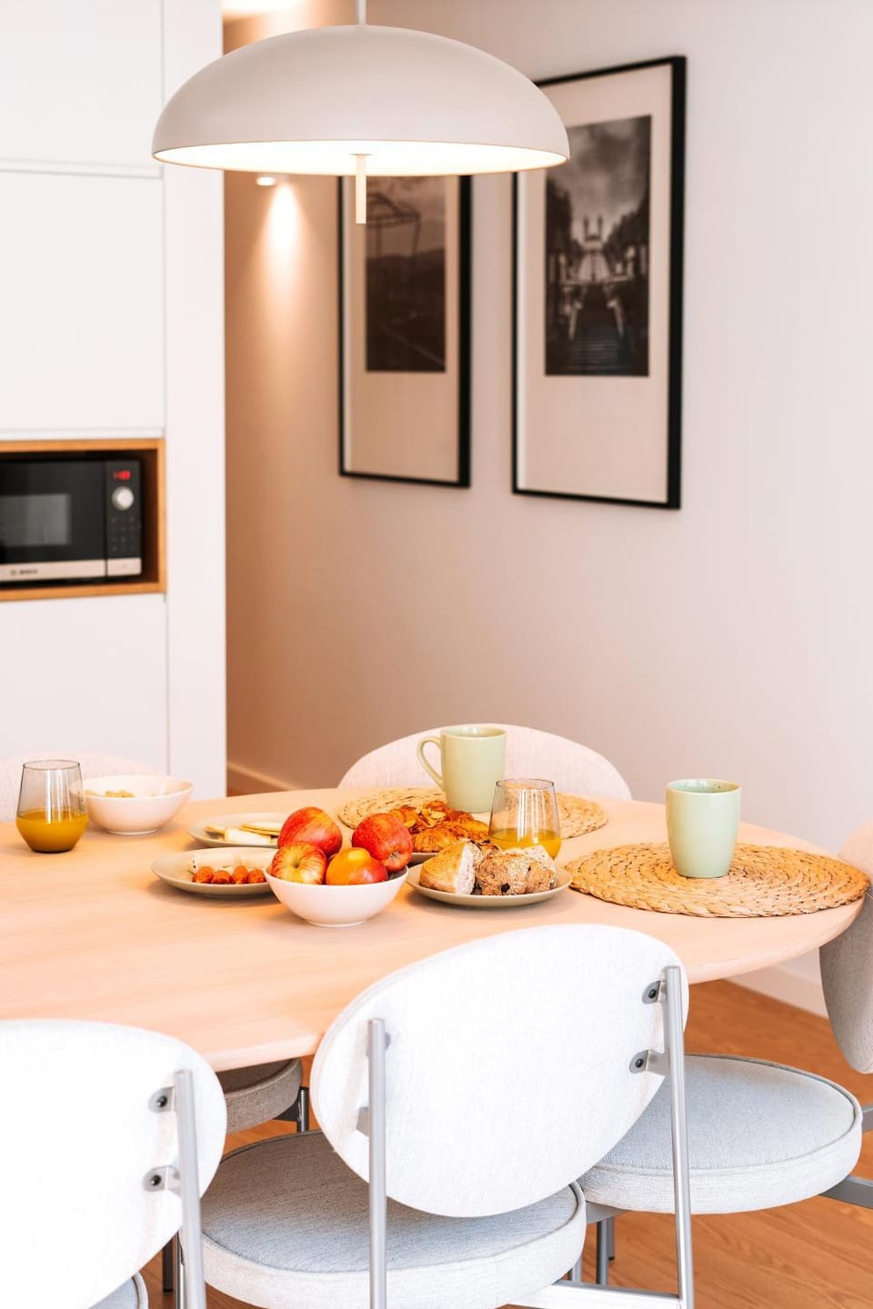 Micah's Biscainhos Apartment by Quantique Apartment in Braga