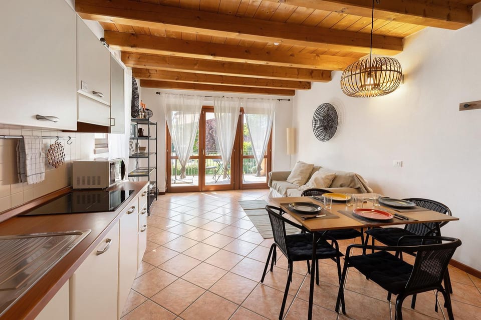 Golf & Lake Relax Apartment Apartment in Province of Brescia
