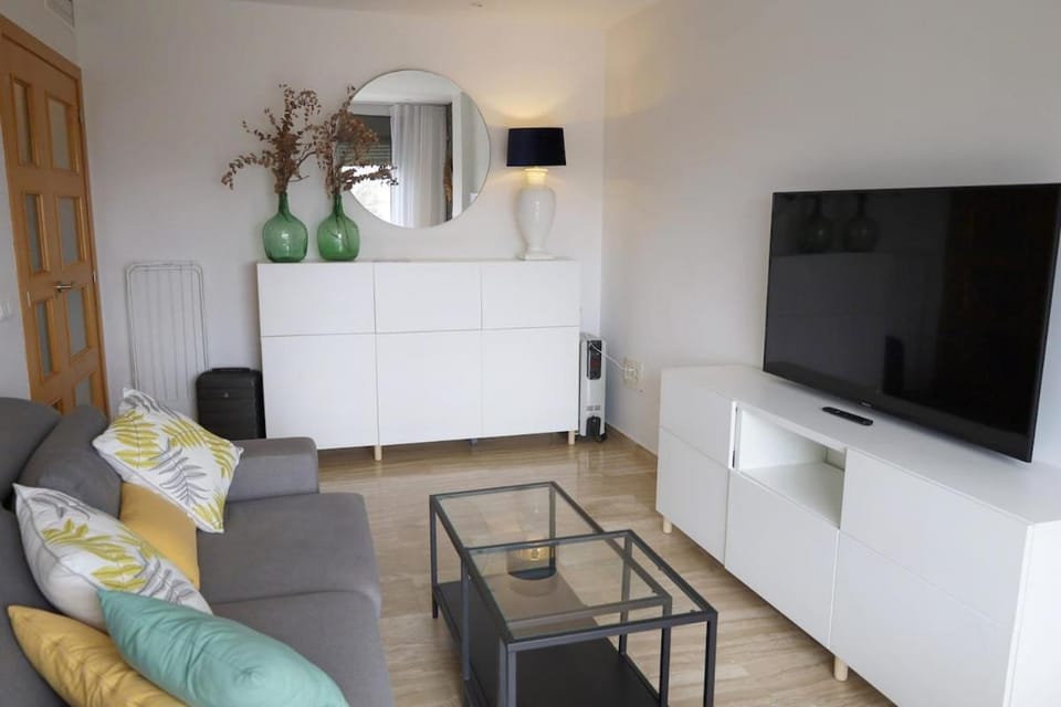 TV and multimedia, Living room, air conditioner