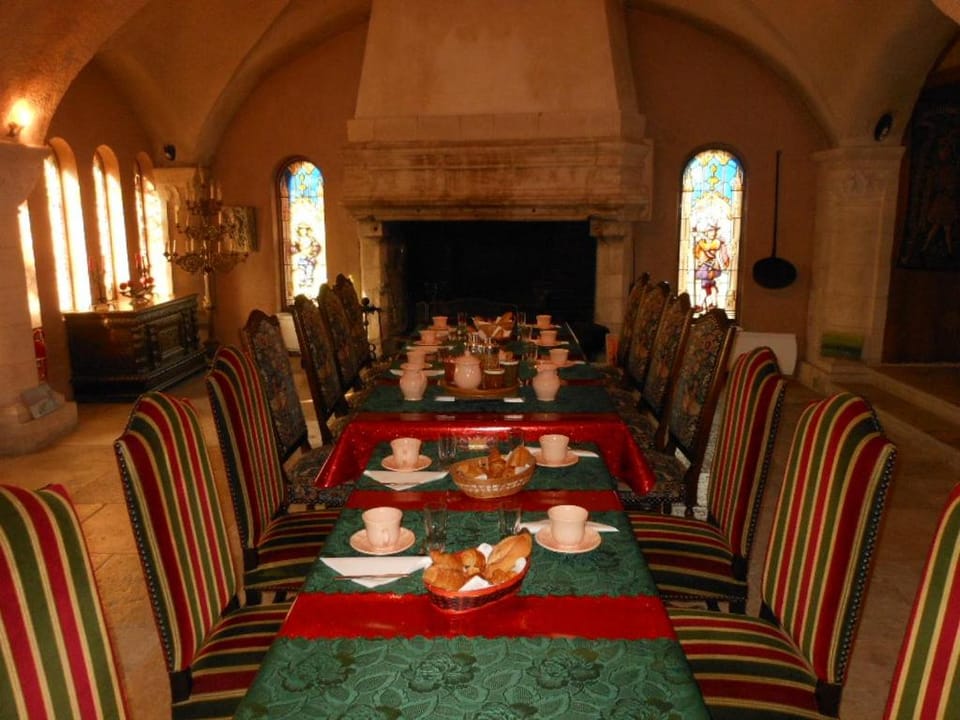 Manoir du Pont Bed and Breakfast in Centre-Val de Loire