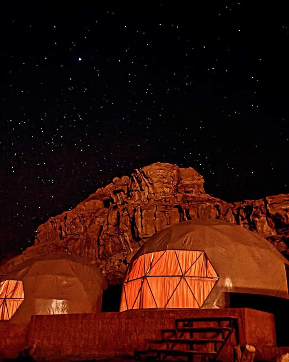 Desert Luxury Camp Luxury tent in South District