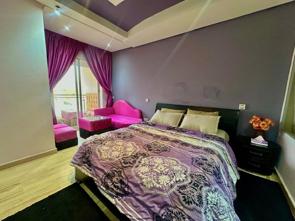 Bedroom, VIP