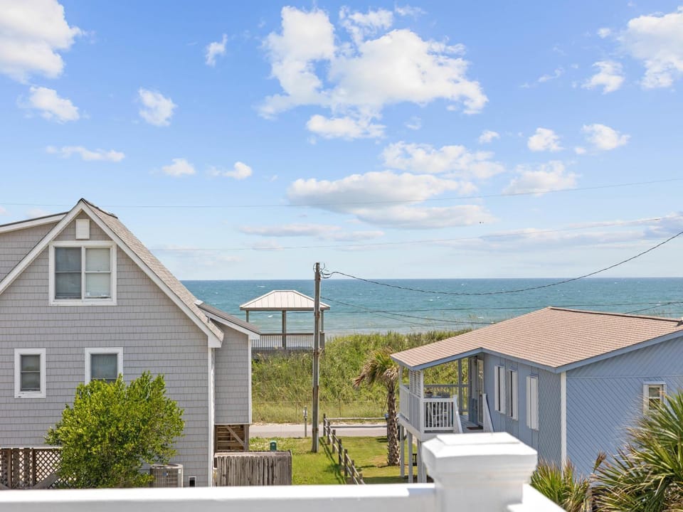Property building, Neighbourhood, Beach, Sea view