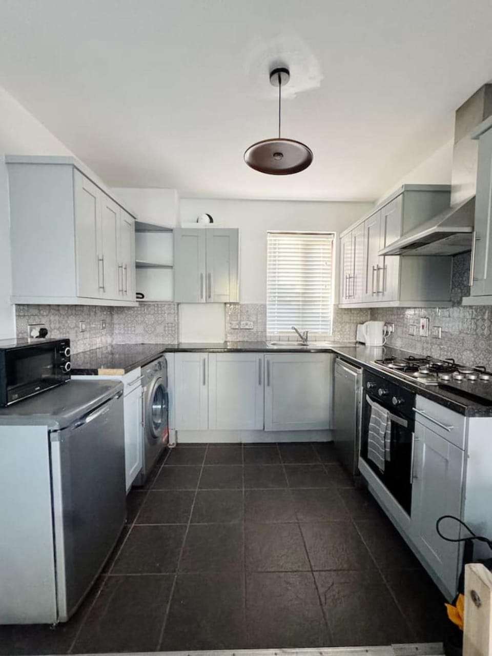 Modern Bromley Apartment with Fast London Links Apartment in Bromley