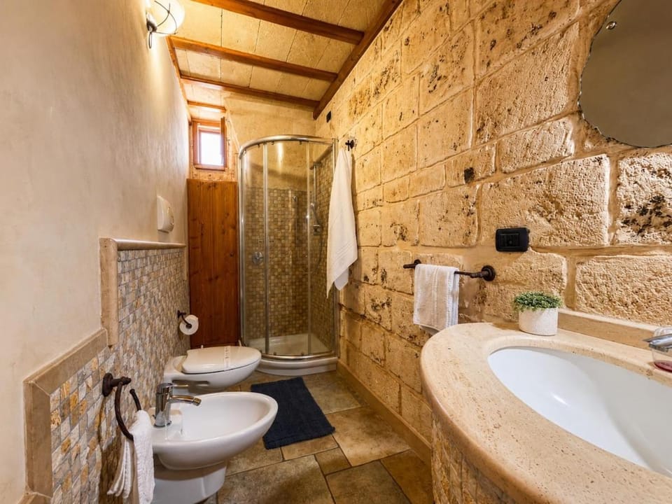 Arco, Historic Center, Nearby Parking, AC House in Province of Taranto