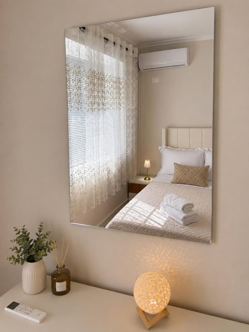 Bed, Photo of the whole room, Bedroom, towels, air conditioner