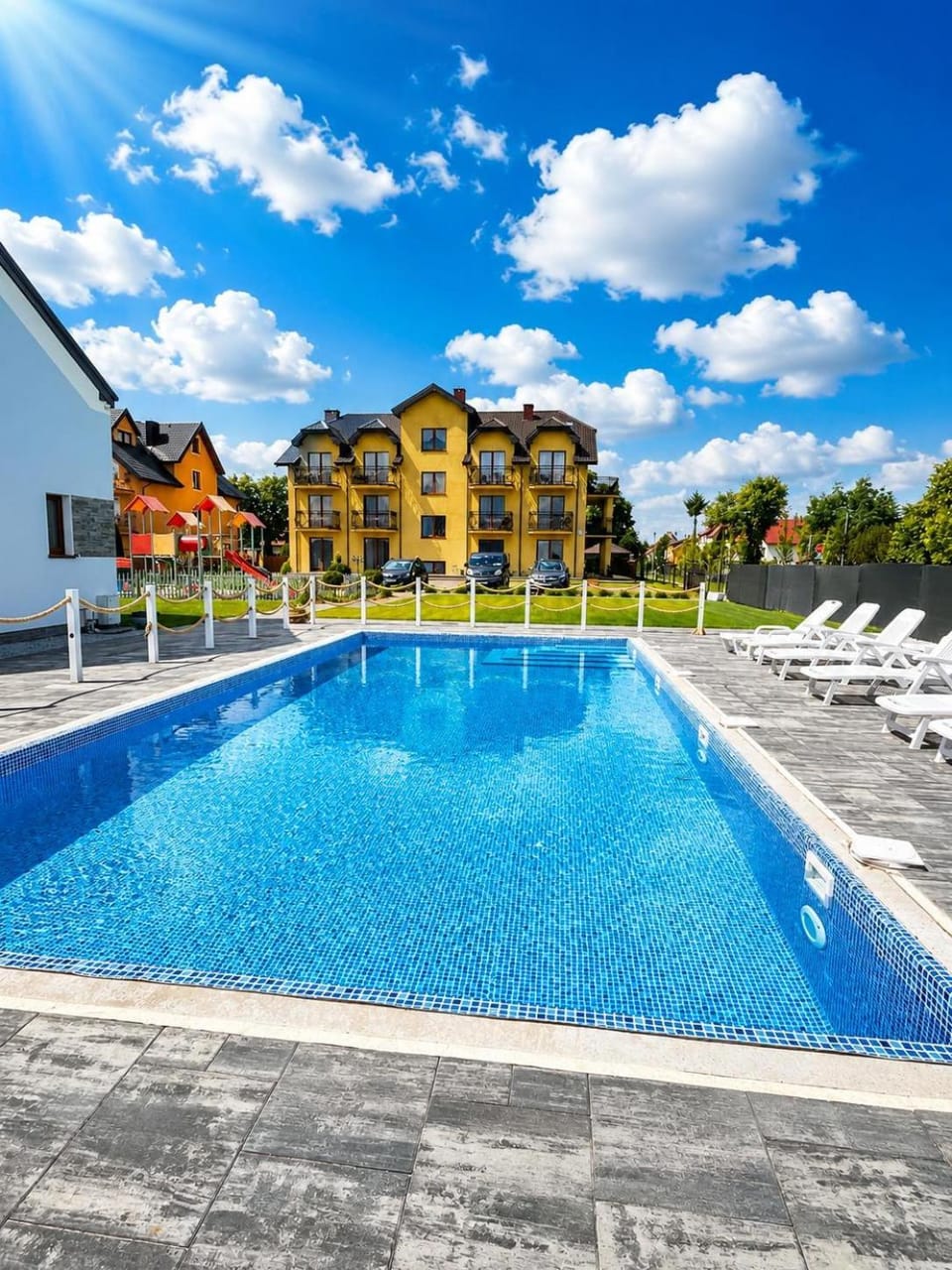 Swimming pool