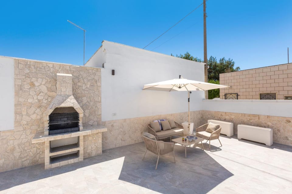 Patio, BBQ facilities
