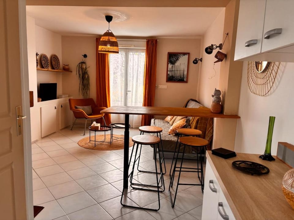 La Parenthese Cozy duplex with private garden and parking, near Thoiry, Giverny, Paris-Normandy axis House in Île-de-France