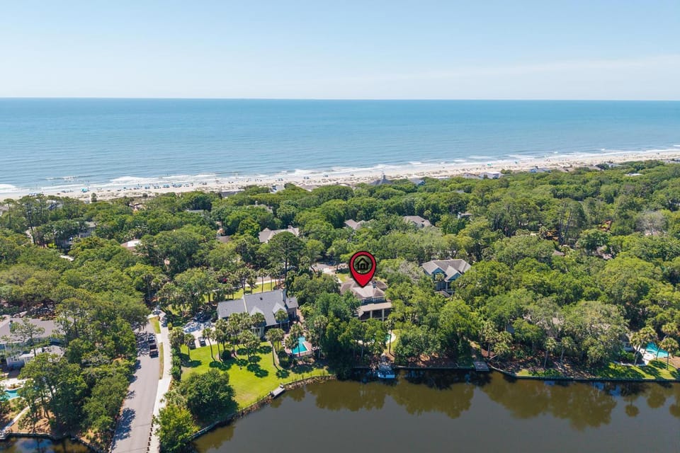 135 Mooring Buoy House in Hilton Head Island