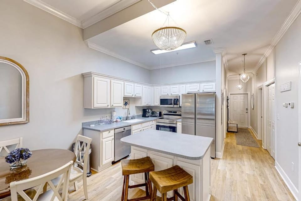 4th-floor condo near the beach with balcony outdoor pool elevator laundry & AC House in South Walton County