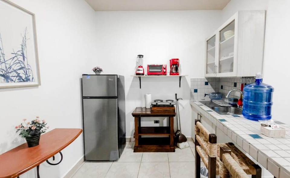 6 Suite Viajeros cerca La Salle, USAP Los Andes Apartment in San Pedro Sula