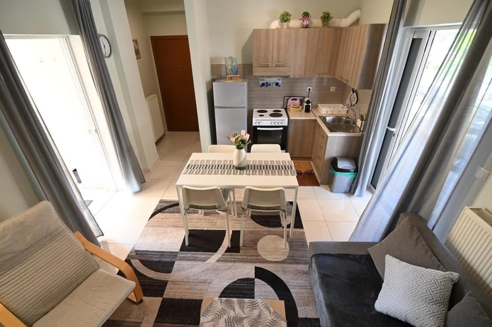 Alex House Apartment in Peloponnese, Western Greece and the Ionian