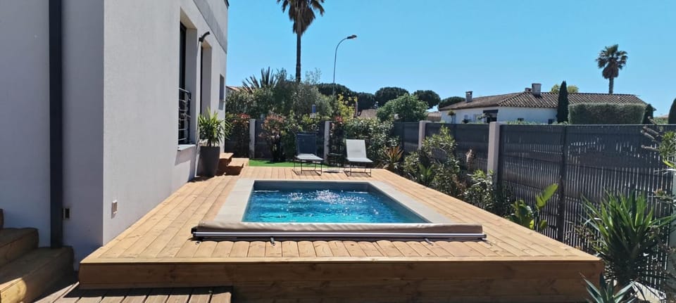 Luxueuse villa avec 3 suites parentales et piscine privative proche des plages Villa in Saint-Cyprien